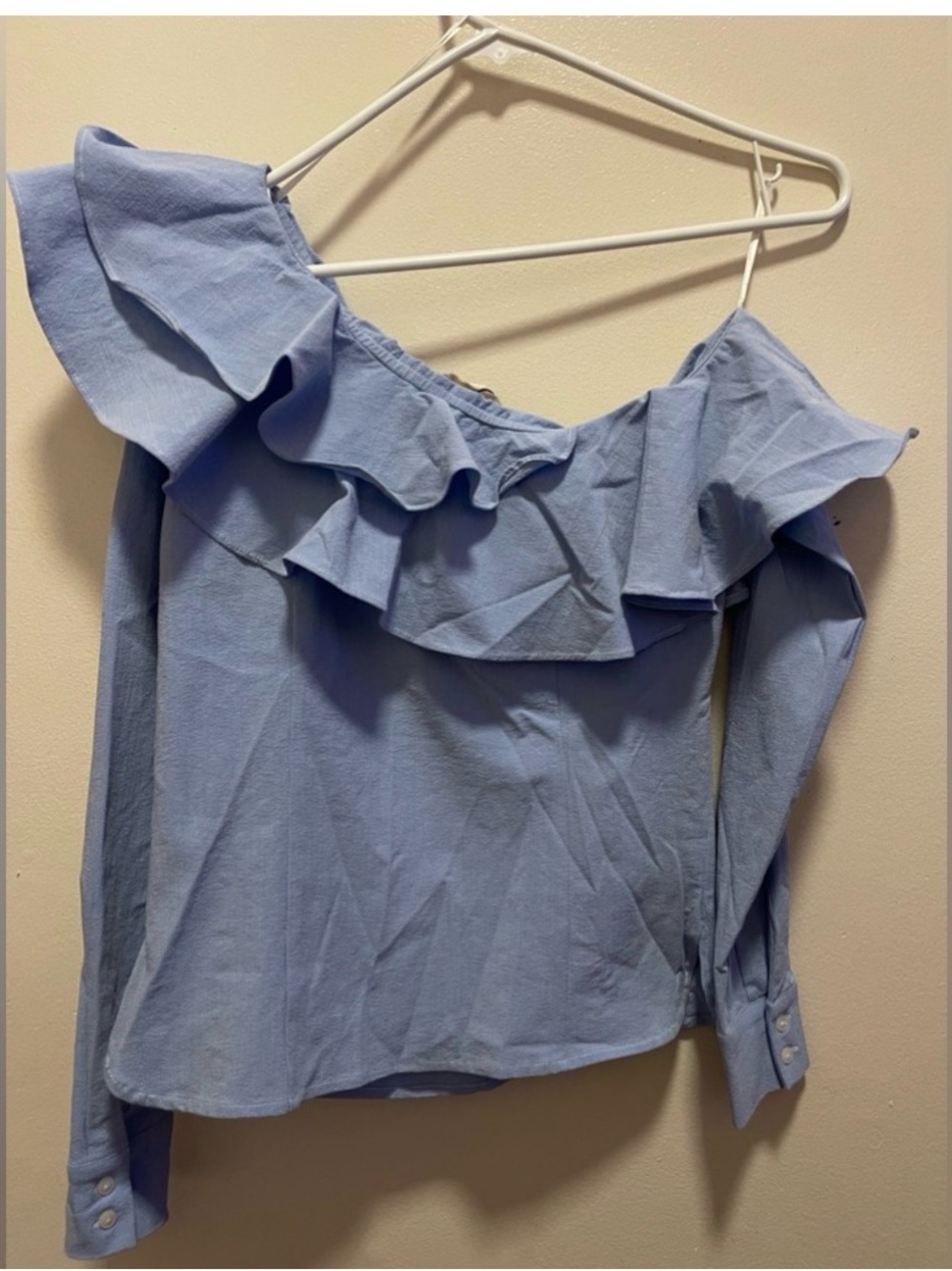 H&M Light Blue Ruffle Off-Shoulder Blouse - Picture 8 of 8